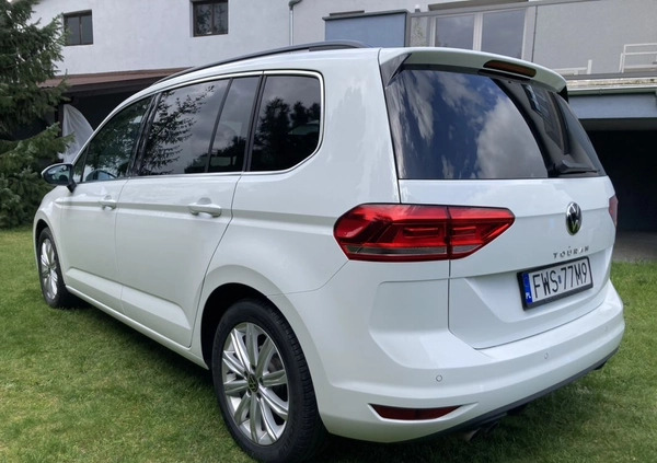 Volkswagen Touran cena 129800 przebieg: 24600, rok produkcji 2023 z Wschowa małe 781
